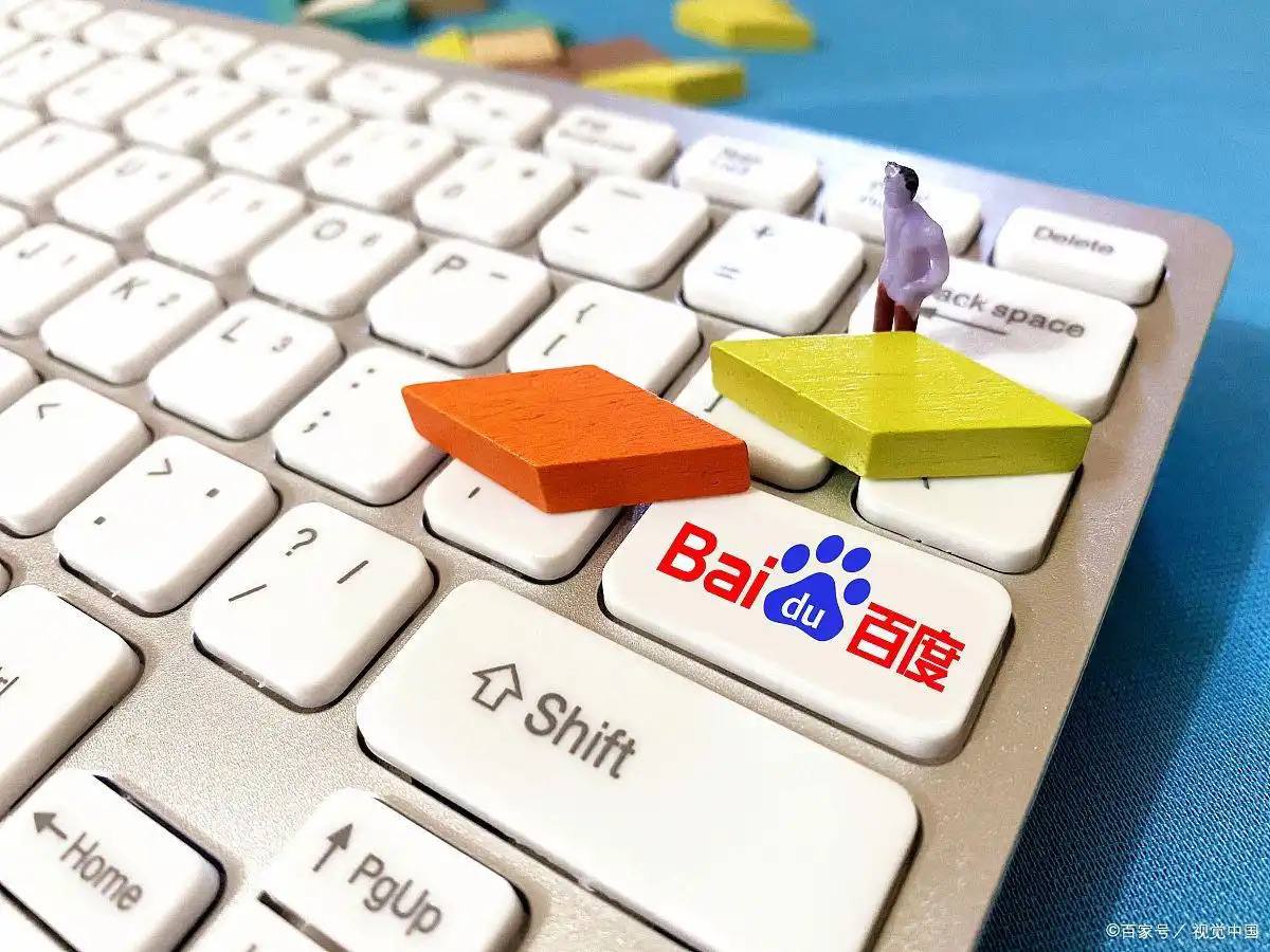 张雪峰解封首播万人在线